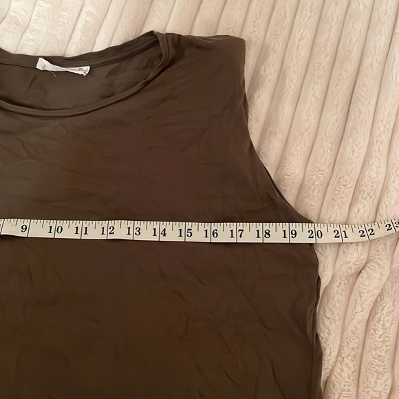 Tank top - Picture 5 of 6